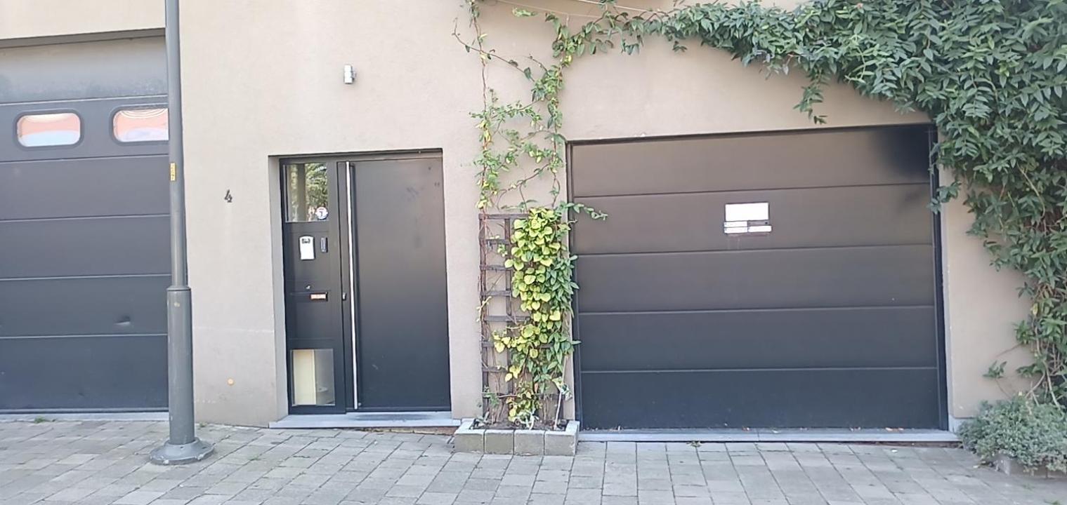 Lodgerivierenhof Antwerpen Eksteriør billede